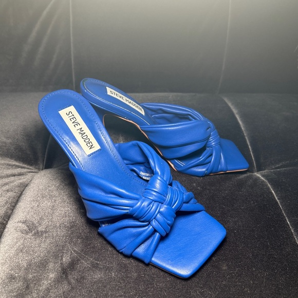 STEVE MADDEN square toe embellished heels size 6.5M - Picture 6 of 7